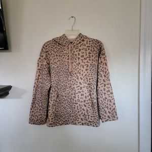 Womens Chaps leopard print hoddie. Size Med.